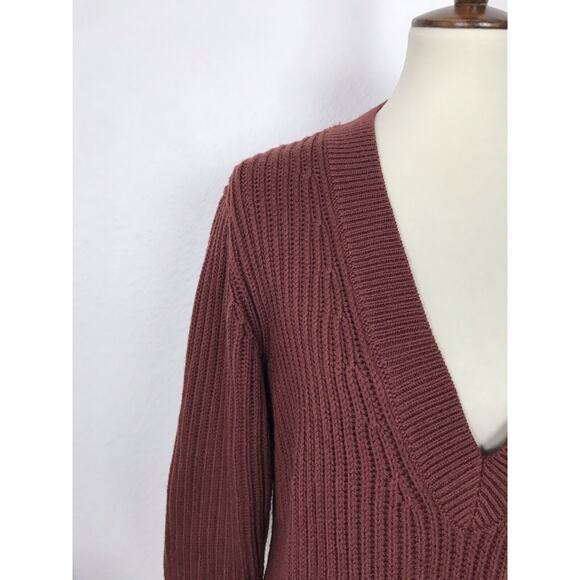 Aritzia Babaton Oversize Pullover Stretch Knit V Neck Wool Sweater - Picture 3 of 10